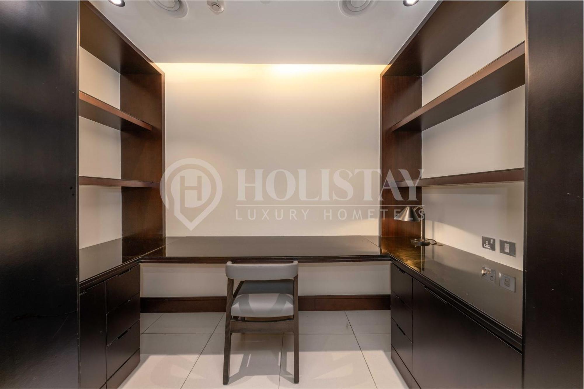 Holistay Address Downtown , Full Burj Khalifa View Apartment *